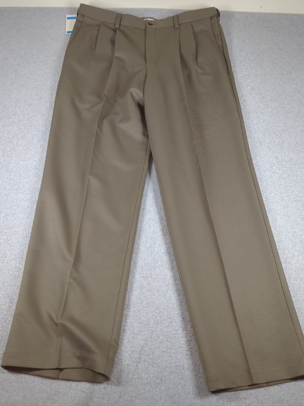 New Haggar Cool 18 Dress Pants Men's 36x32 Pleated Expandable Waistband Stretch